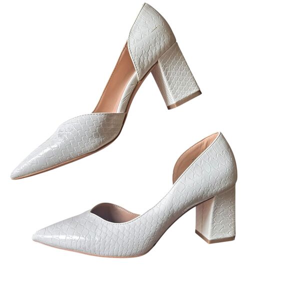 BCBGeneration Sheila Snake‎ Skin Pointy Pump White Sz 6 - Picture 2 of 7